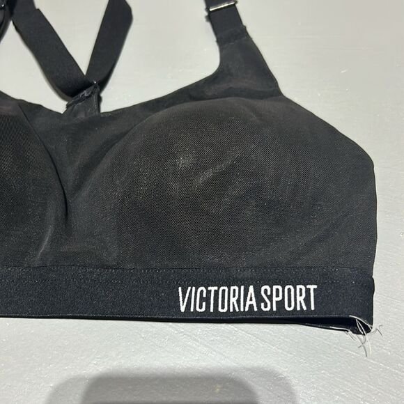 Victoria Sport Bra - Picture 5 of 6